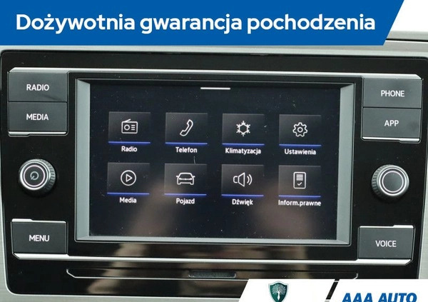 Volkswagen Passat cena 76000 przebieg: 113845, rok produkcji 2020 z Brusy małe 211
